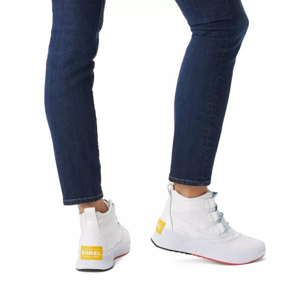 SOREL Women's Out N About III Classic Boots New with Tags - Picture 4 of 12